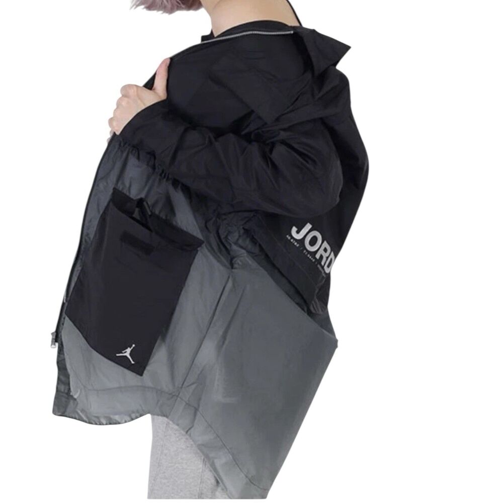 Nike Air Jordan Jacket WMNS‎ XL Black Windbreaker  CU6319-010 Sporty Reflective - Picture 8 of 15